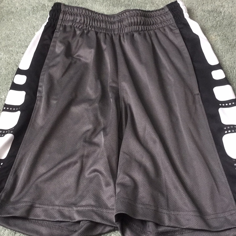 Nike elite shorts